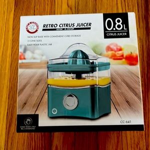 Chef’s Counter Retro Citrus Juicer